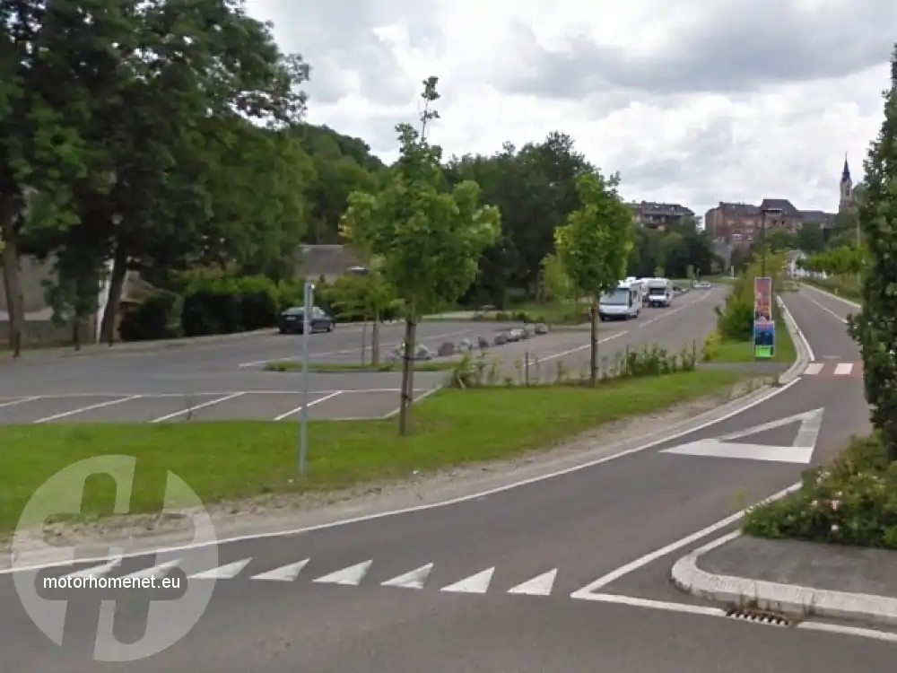 Rochefort camper parking centrum Namen Belgie