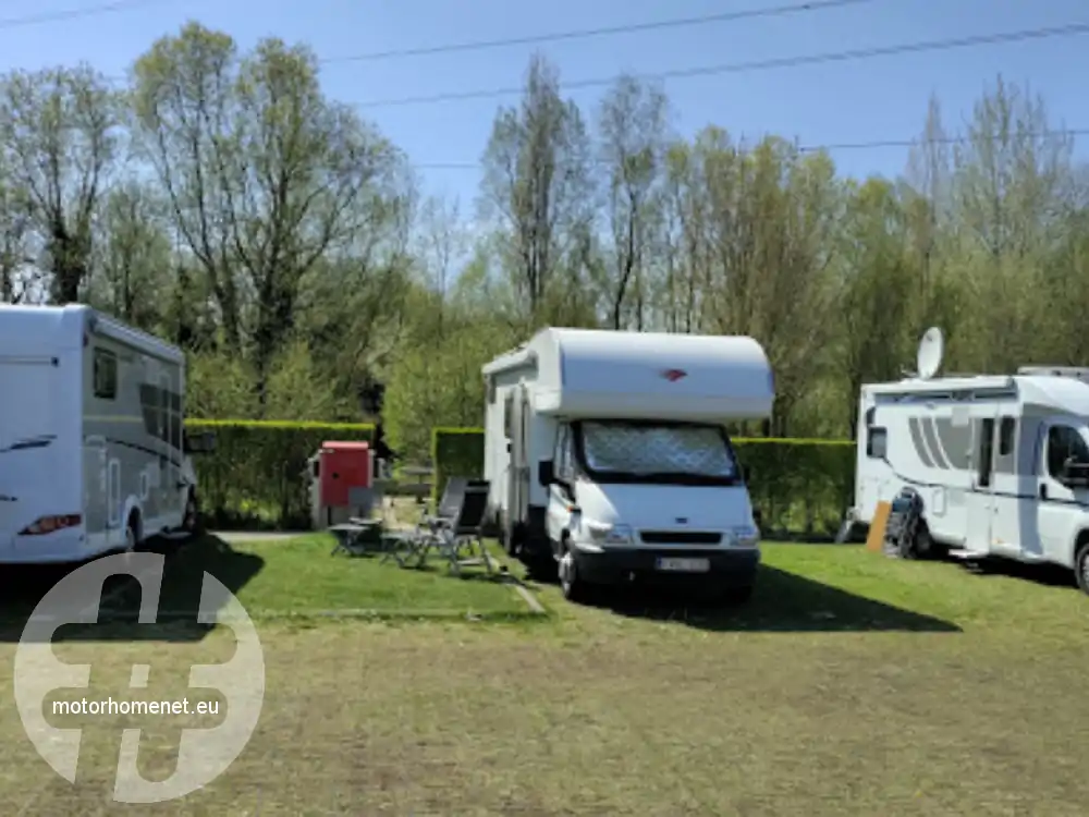 Zulte camper parking Machelenput Oost Vlaanderen Belgie