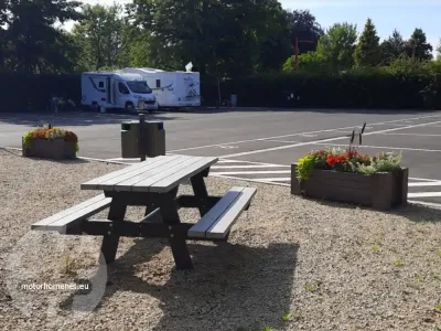 camper parking centrum Doornik