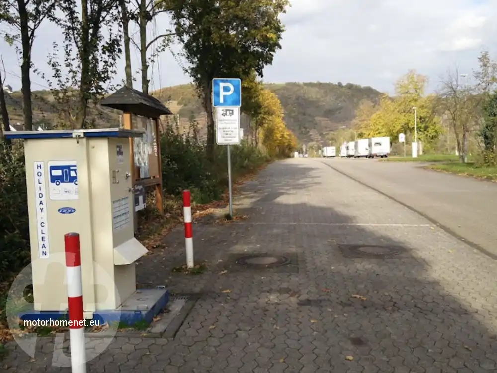 Kobern Gondorf camper parking Moezel Rheinland Pfalz Duitsland
