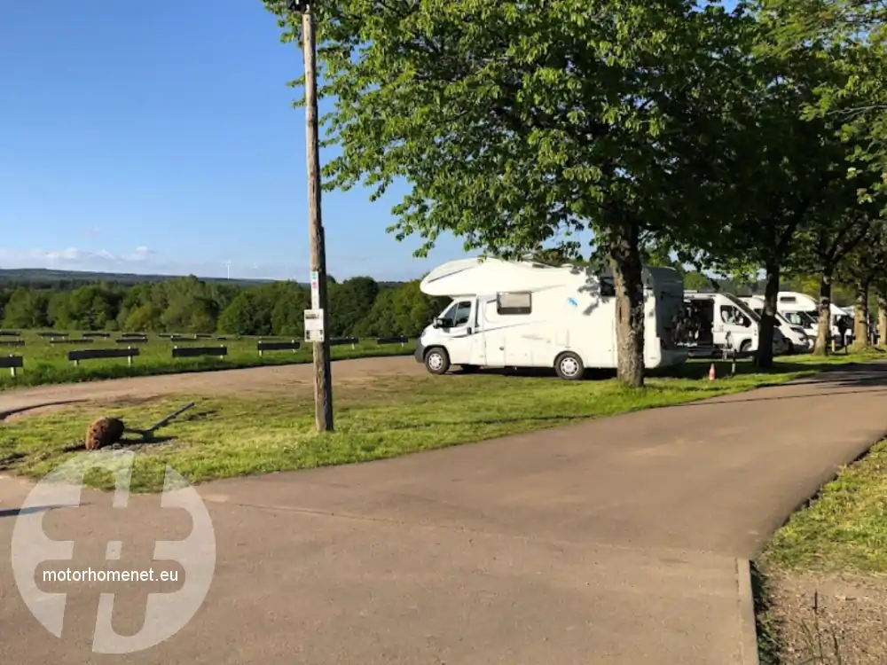 Losheim am See camper parking Stausee Saarland Duitsland