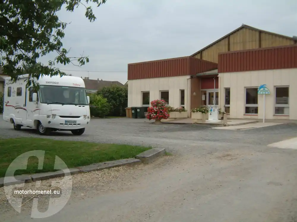 Chamery camper parking champagnevelden Grand-Est Frankrijk