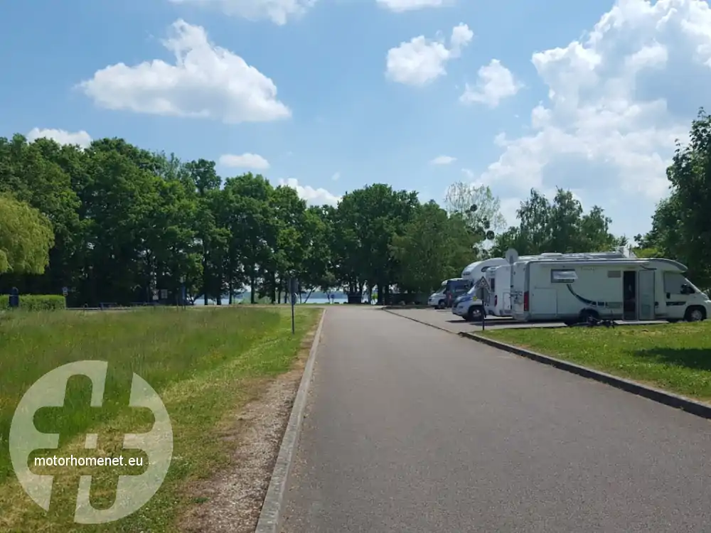 Sainte Marie du Lac Nuisement camper parking jachthaven Grand Est Frankrijk