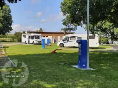 oude camping Solre-le-Chateau