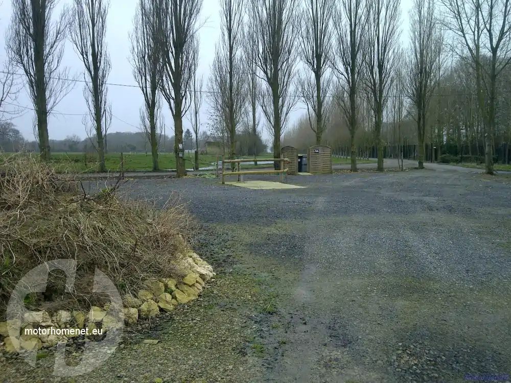 Saint Vigor le Grand camper parking Les Peupliers Normandie Frankrijk