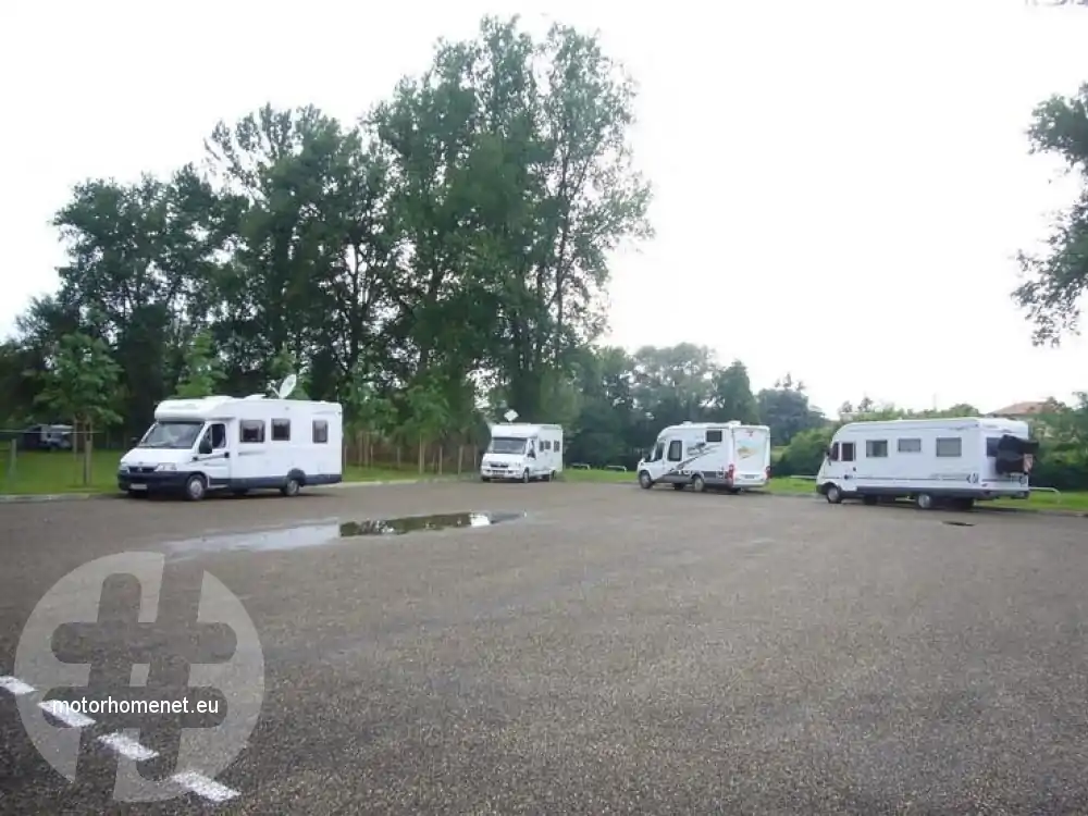 Aire Sur l Adour camper parking Adour Nouvelle Aquitaine Frankrijk