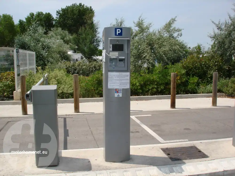 Marseillan-Plage camper parking kantoor toerisme Occitanie Frankrijk