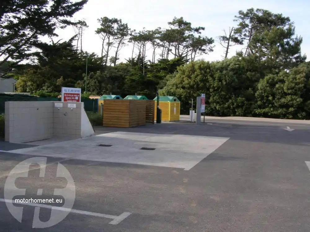 Jard-sur-Mer camper parking Pays-De-La-Loire Frankrijk