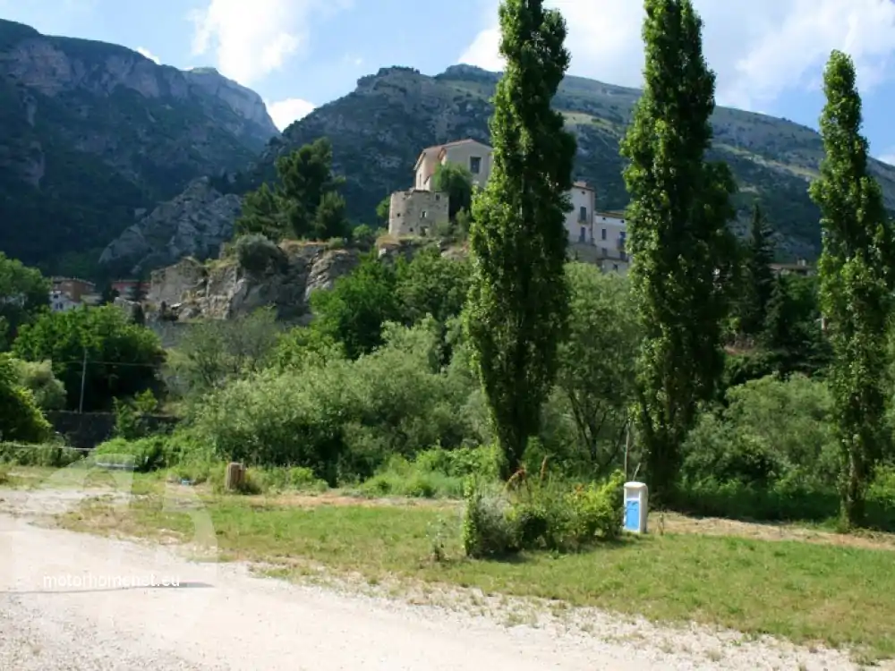 Taranta-Peligna Acquevive Abruzzo Italie