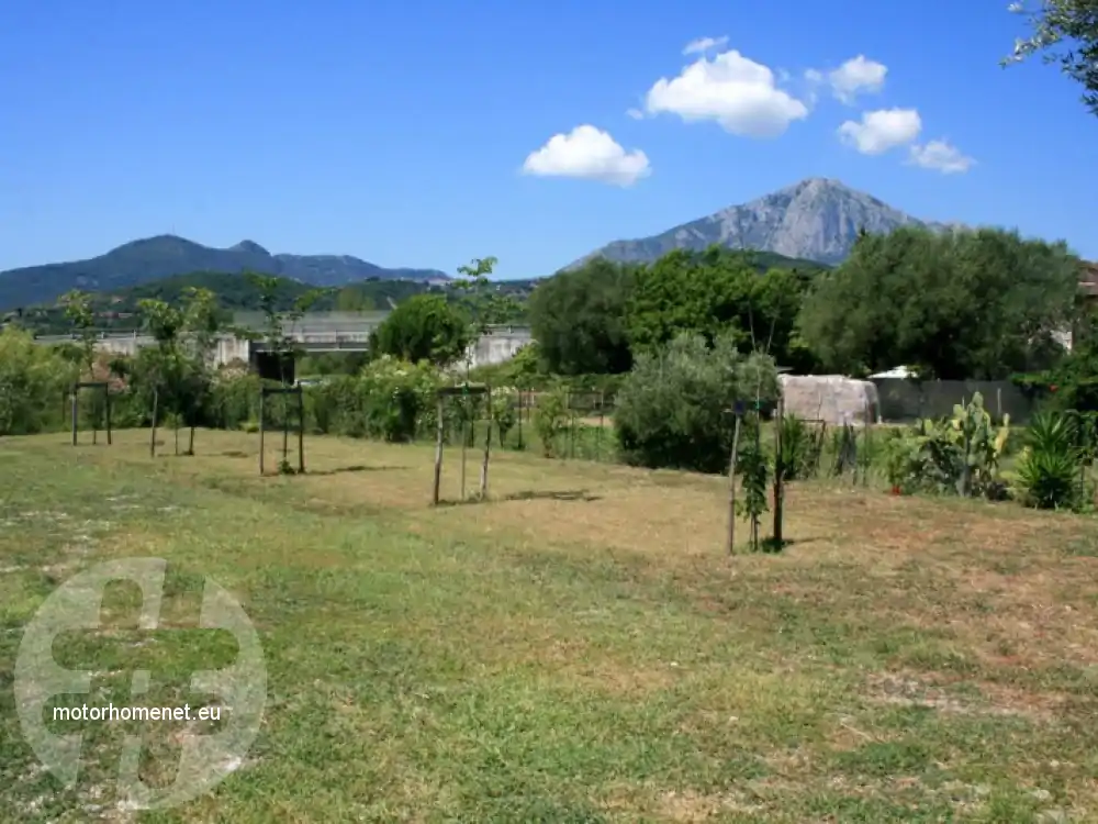 Policastro Bussentino Area di sosta camper Cilento Mare Campania Italie