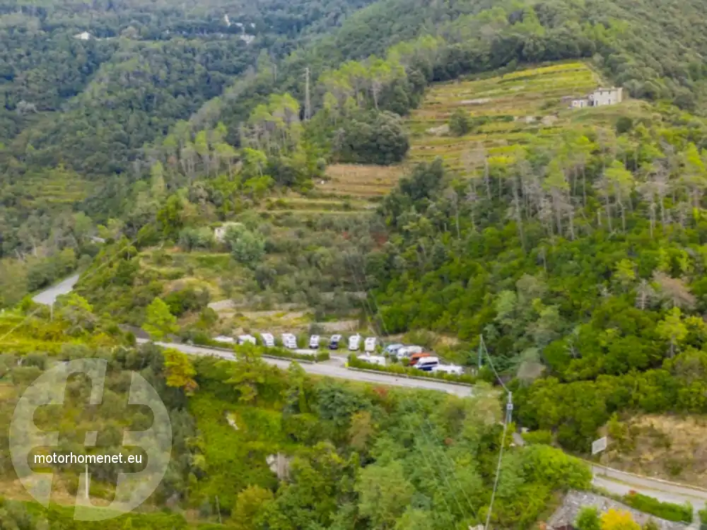Monterosso-Al-Mare camper parking Liguria Italie